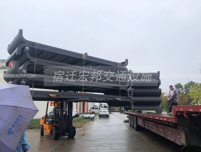 候車亭發貨動態