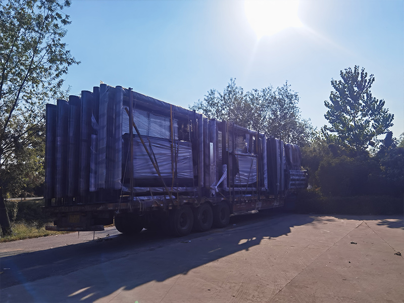 克拉瑪依候車亭第二車發貨